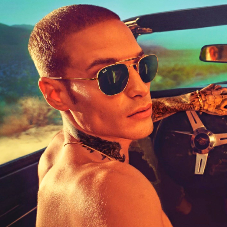 Ray-Ban in the 10s